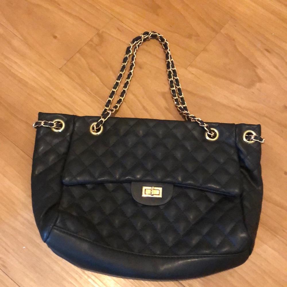 Black Purse